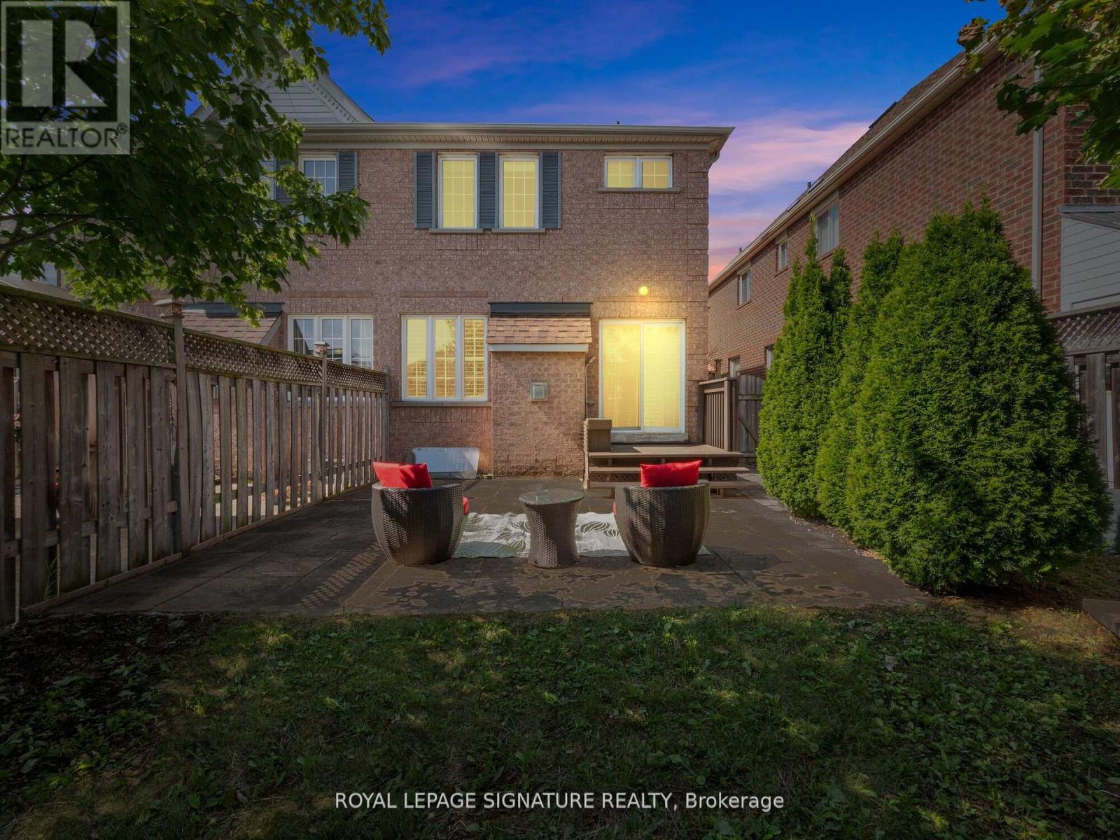 5015 Dubonet Drive, Mississauga, Ontario  L5M 7W8 - Photo 34 - W12536732