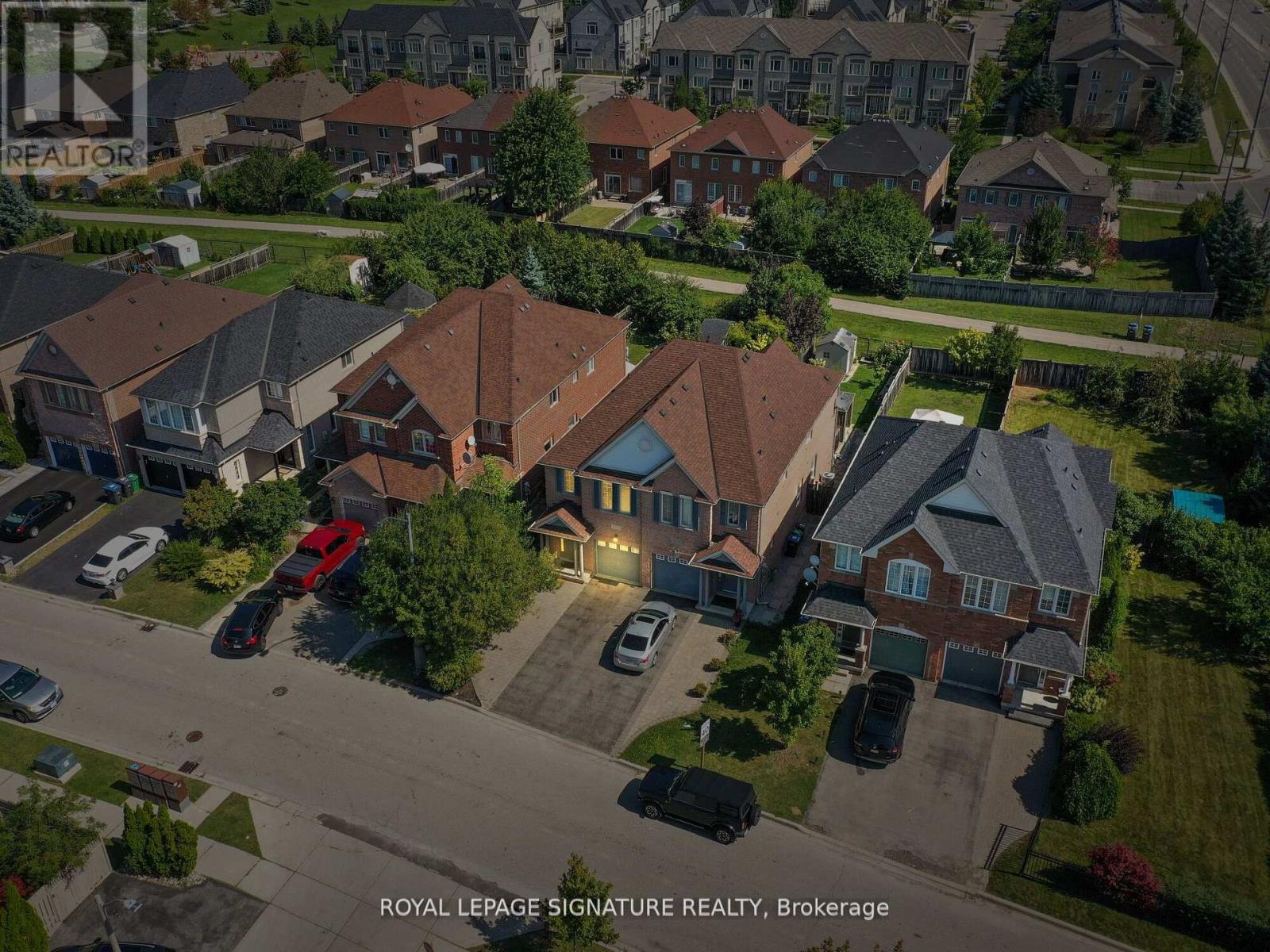 5015 Dubonet Drive, Mississauga, Ontario  L5M 7W8 - Photo 40 - W12536732