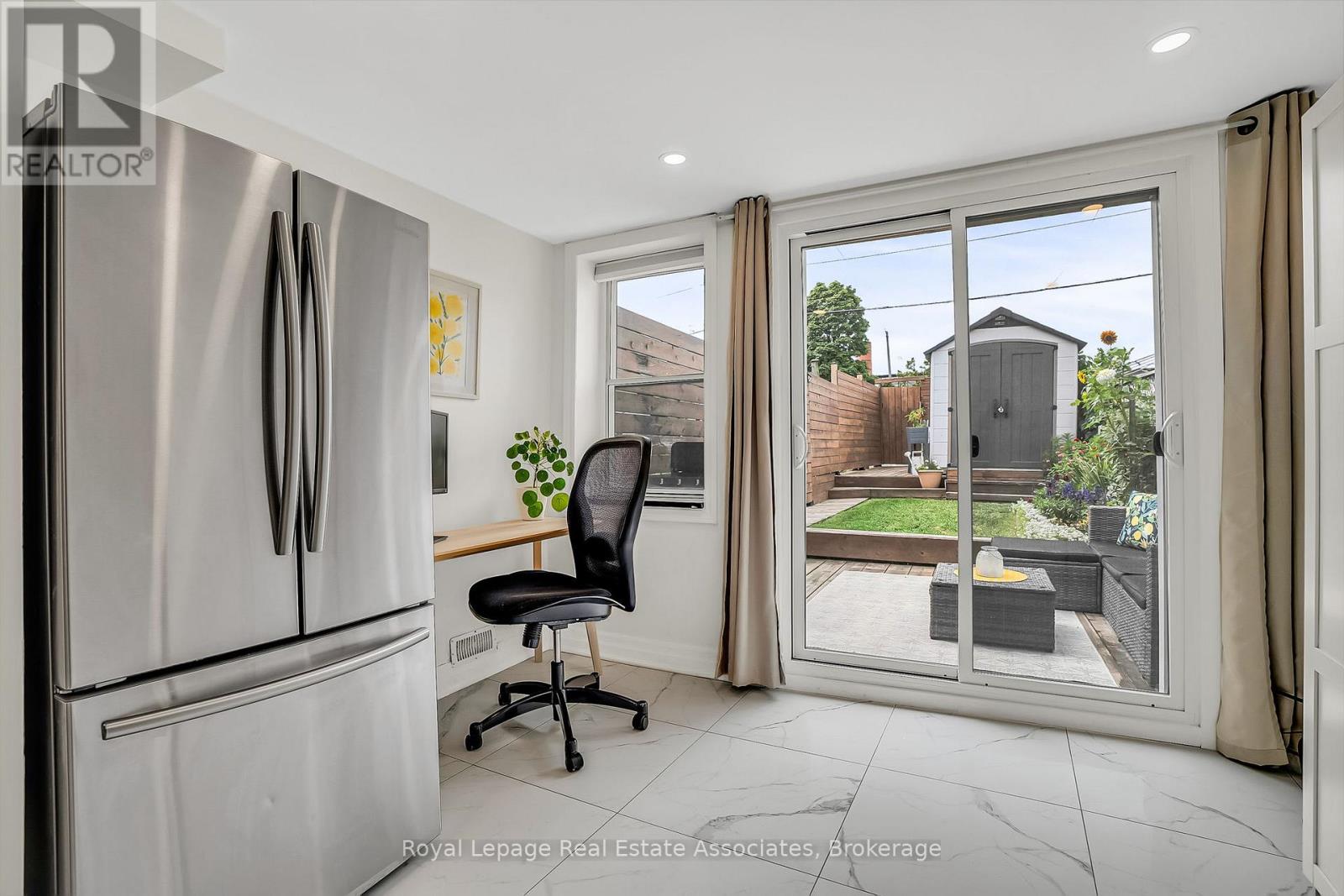 240 Sixth Street, Toronto, Ontario  M8V 3A7 - Photo 15 - W12536742