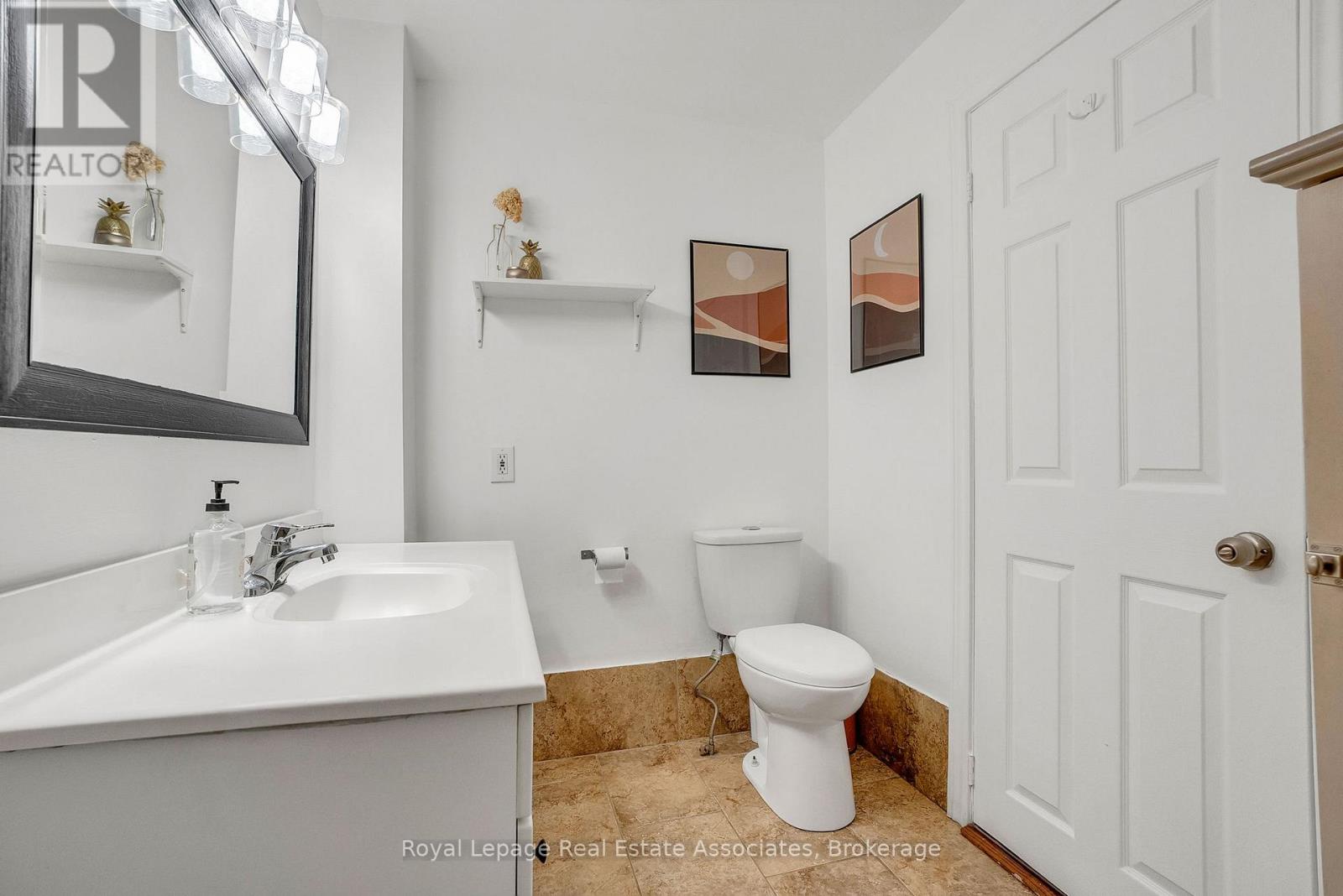 240 Sixth Street, Toronto, Ontario  M8V 3A7 - Photo 32 - W12536742