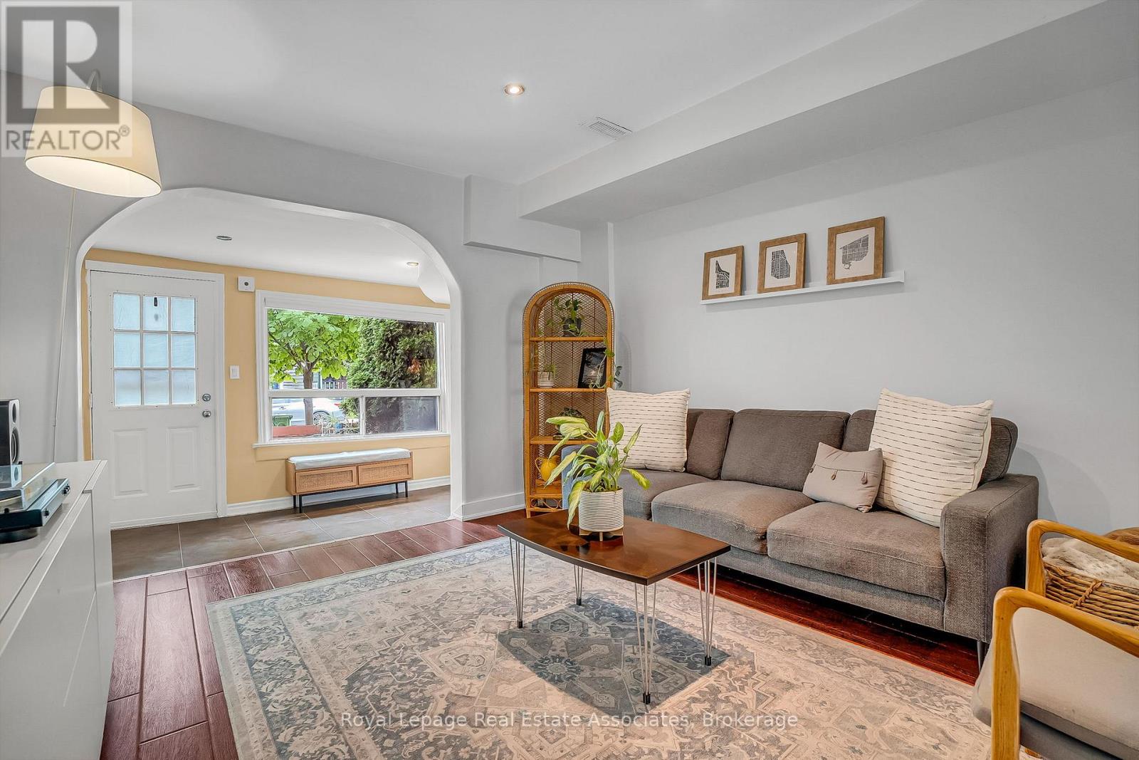 240 Sixth Street, Toronto, Ontario  M8V 3A7 - Photo 5 - W12536742