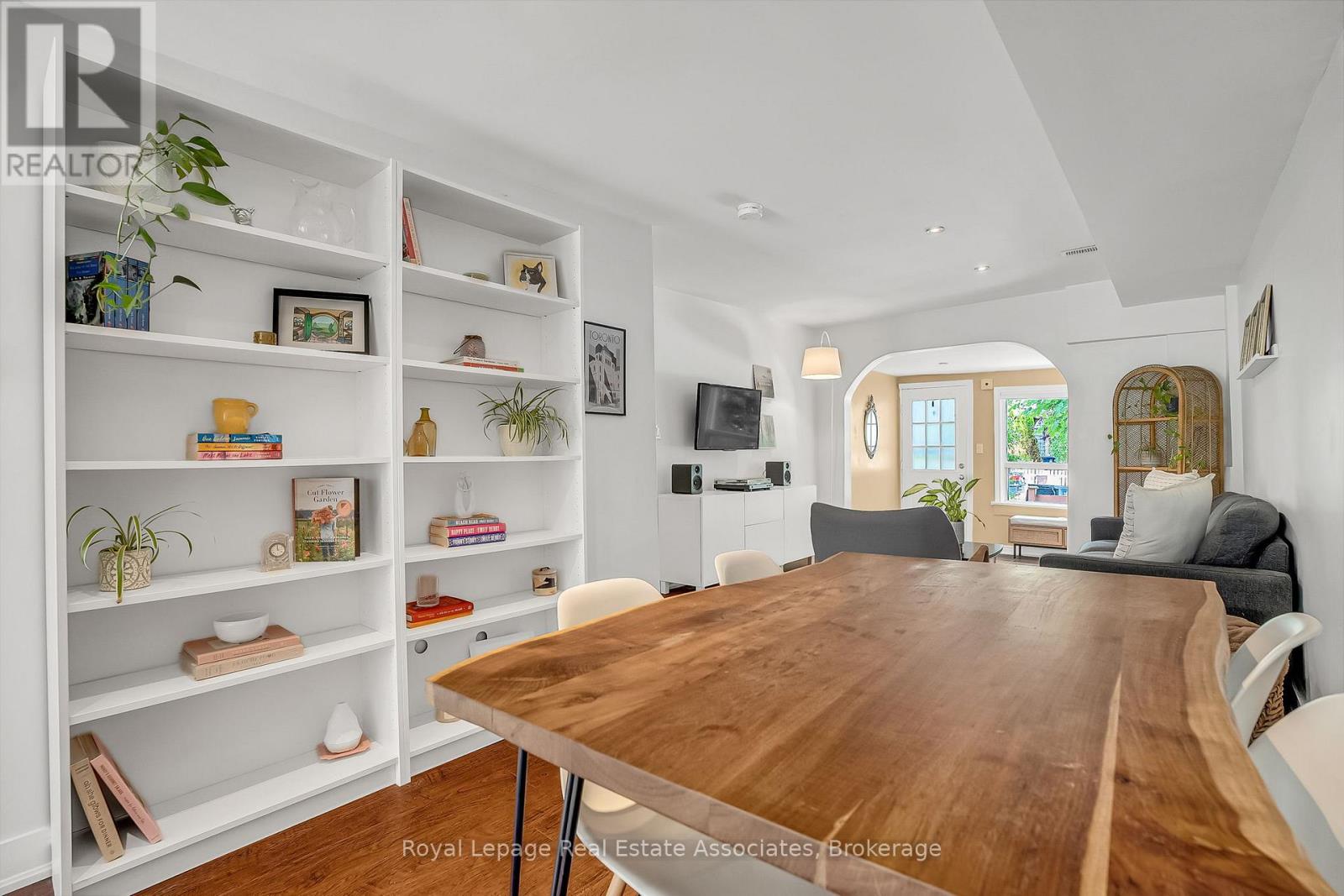 240 Sixth Street, Toronto, Ontario  M8V 3A7 - Photo 9 - W12536742