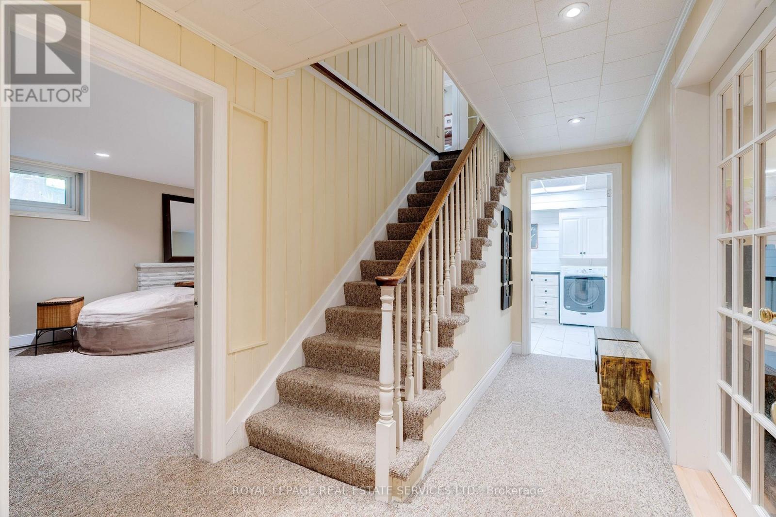 132 Sparling Court, Oakville, Ontario  L6K 2J7 - Photo 29 - W12536808