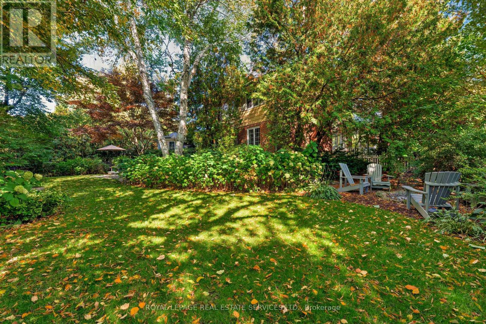 132 Sparling Court, Oakville, Ontario  L6K 2J7 - Photo 45 - W12536808