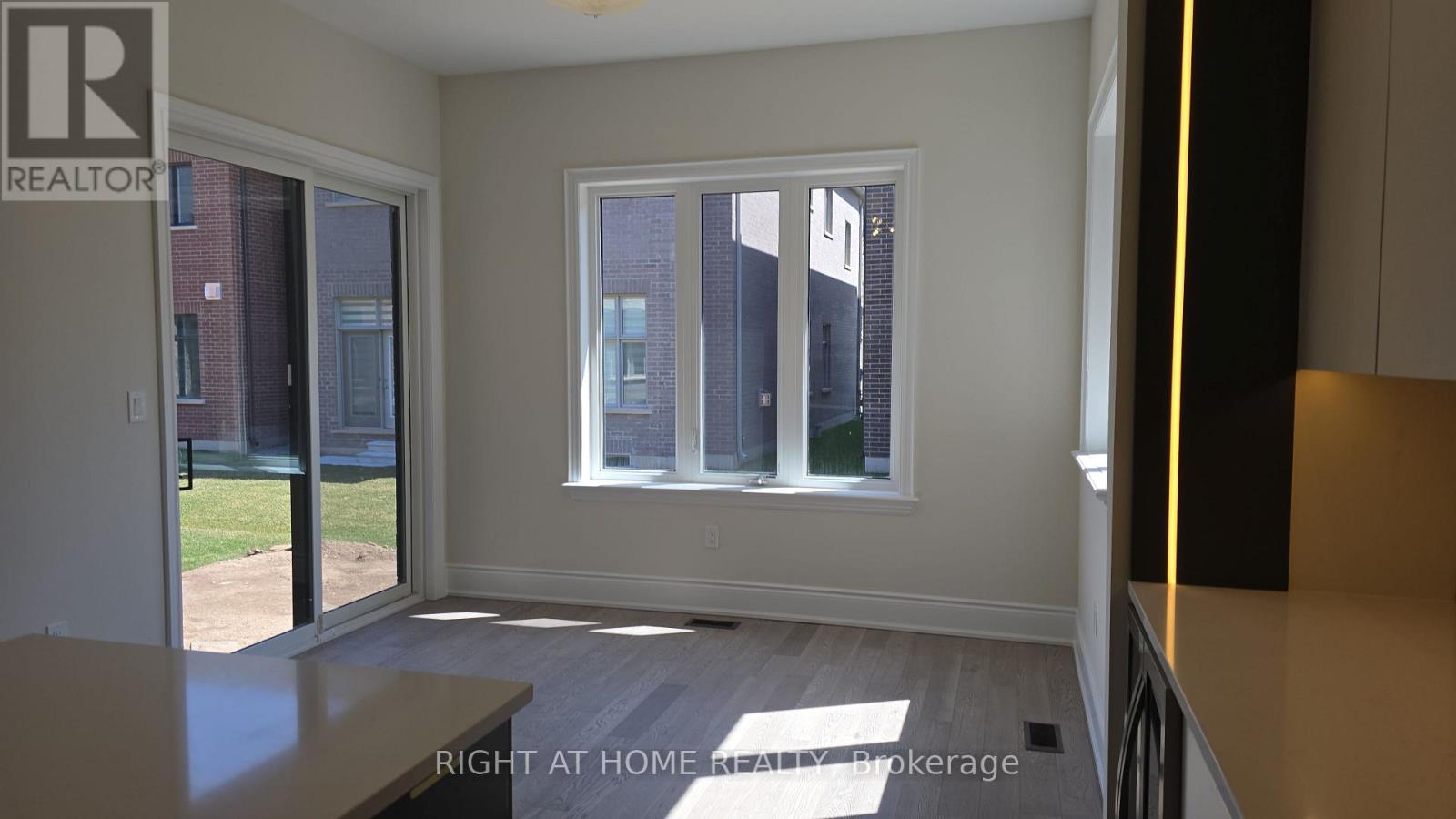 1338 Loon Lane, Oakville, Ontario  L6H 7Z8 - Photo 21 - W12536856