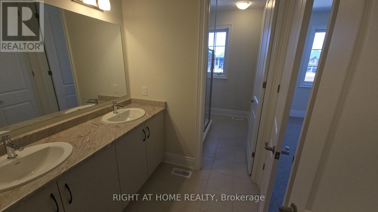 1338 Loon Lane, Oakville, Ontario  L6H 7Z8 - Photo 36 - W12536856