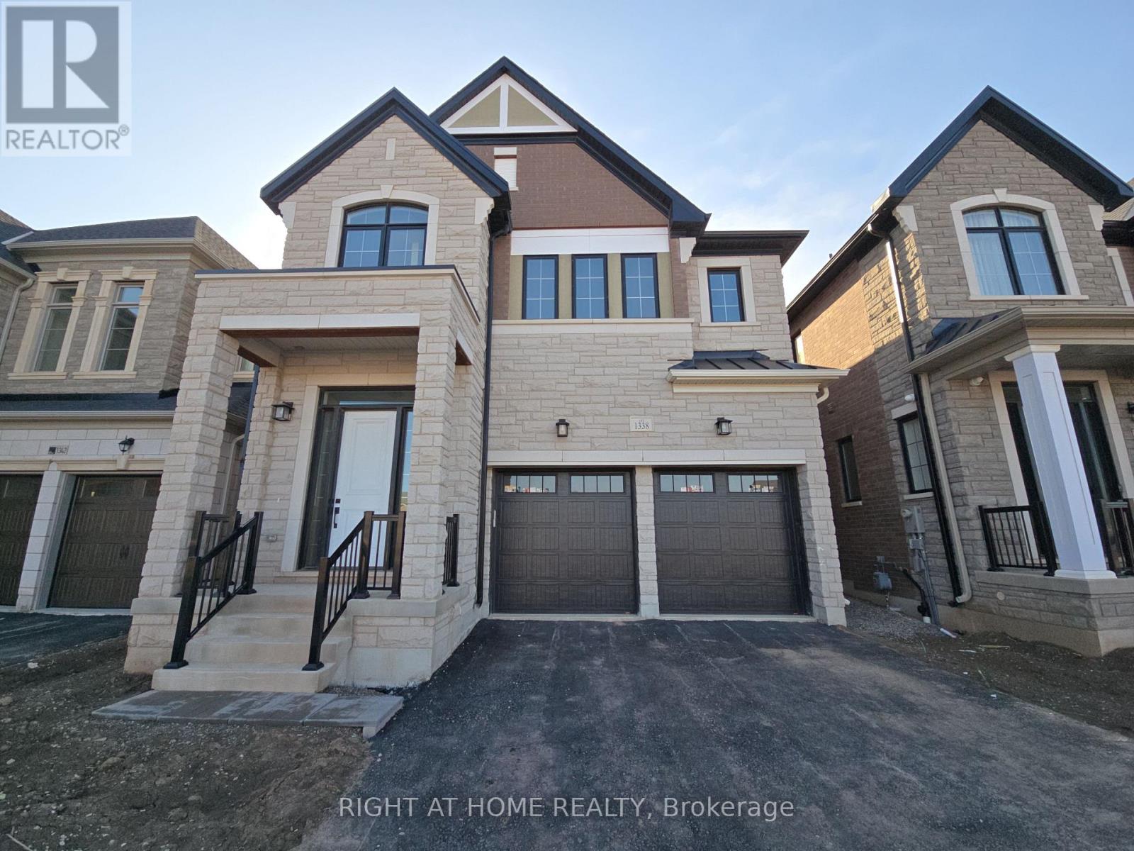 1338 Loon Lane, Oakville, Ontario  L6H 7Z8 - Photo 49 - W12536856