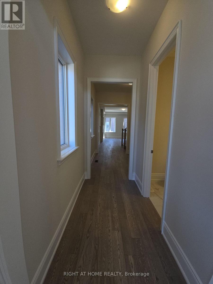 1338 Loon Lane, Oakville, Ontario  L6H 7Z8 - Photo 6 - W12536856