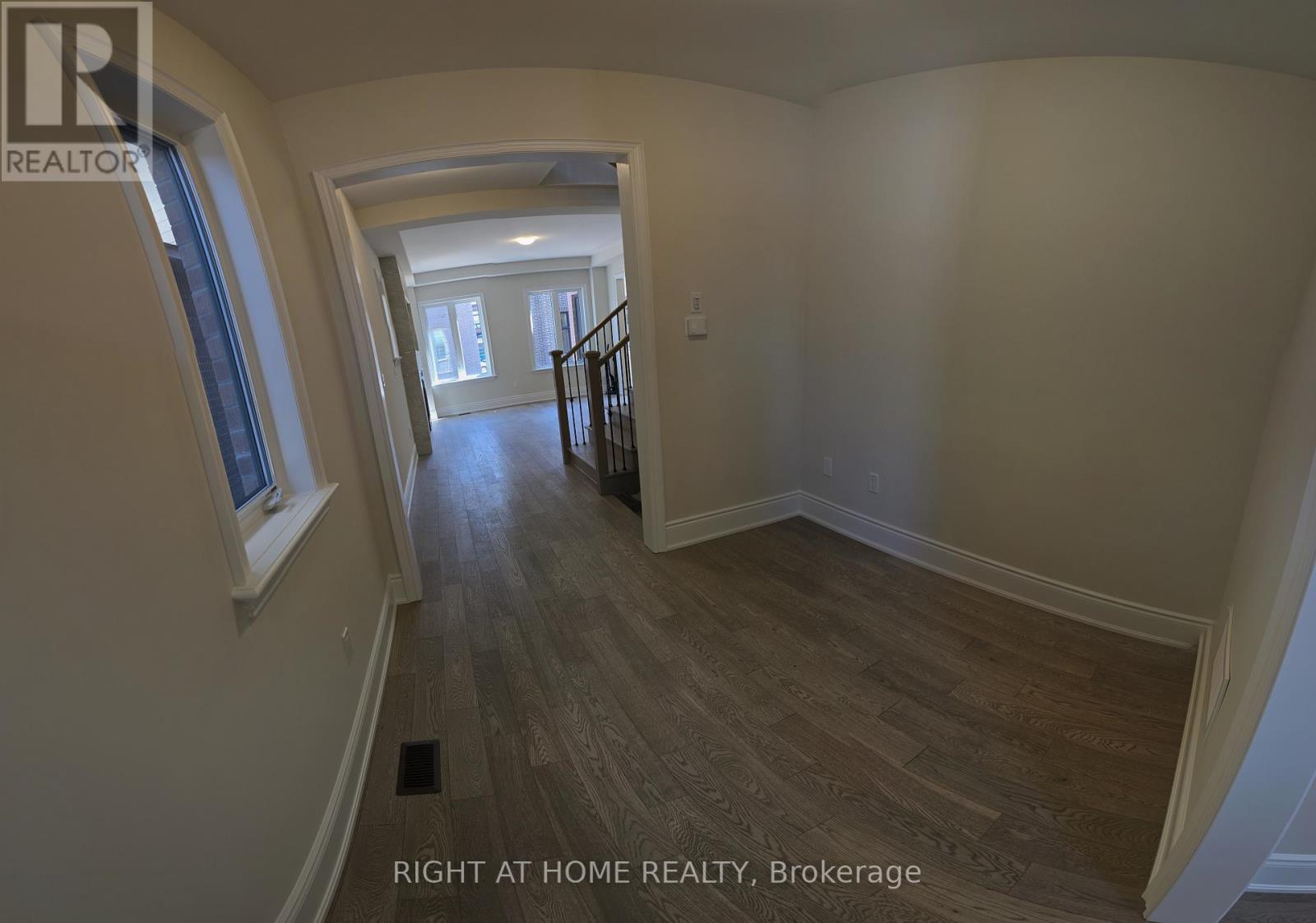 1338 Loon Lane, Oakville, Ontario  L6H 7Z8 - Photo 8 - W12536856