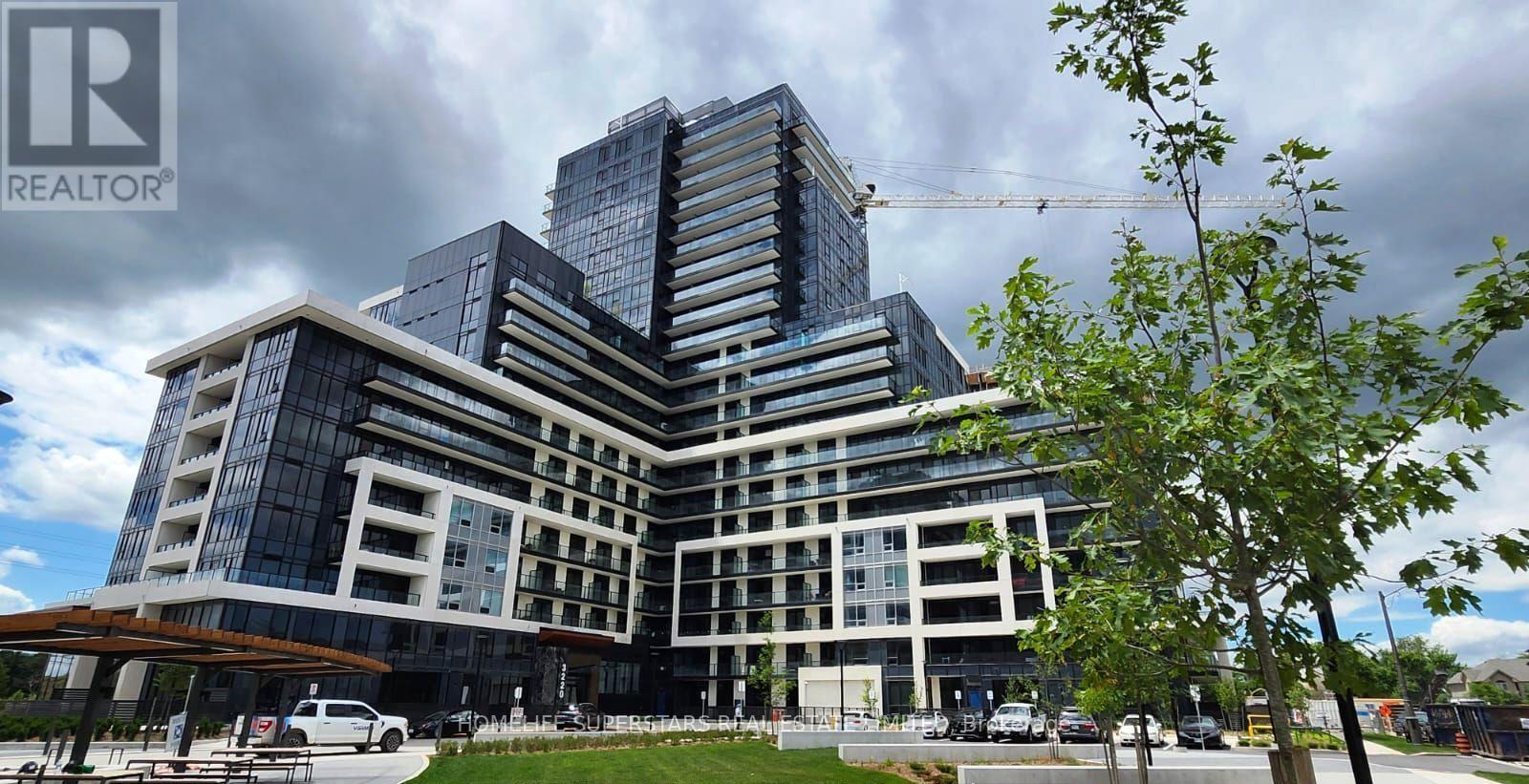 1502 - 3220 WILLIAM COLTSON AVENUE, Oakville, Ontario