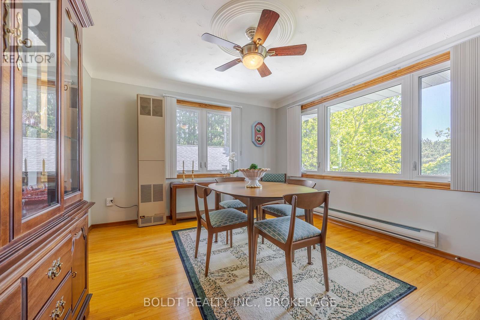 2010 Hansler Street, Pelham, Ontario L0S 1M0 - Photo 16 - X12536914