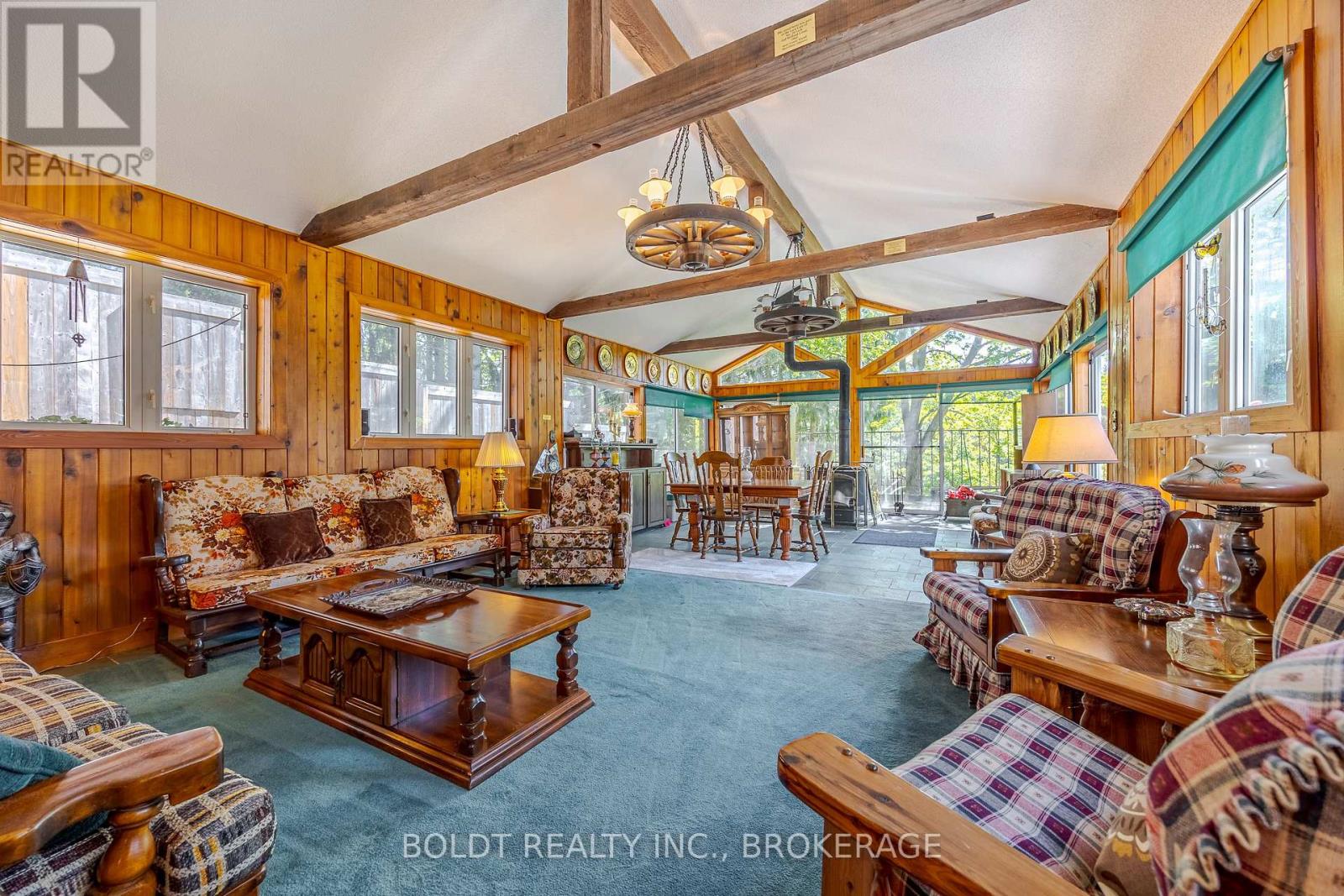 2010 Hansler Street, Pelham, Ontario L0S 1M0 - Photo 40 - X12536914