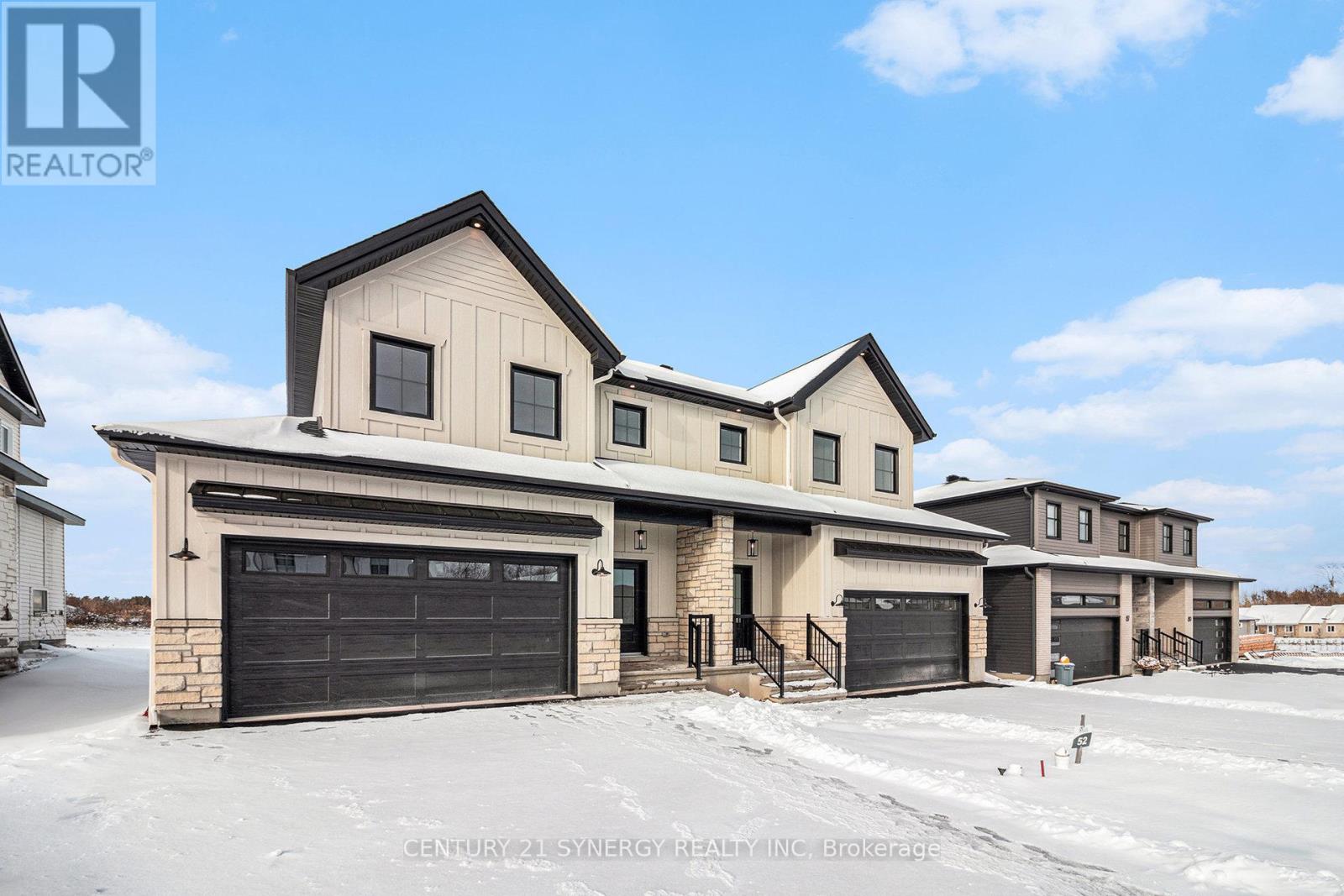 85 Villeneuve Street, North Stormont, Ontario  K0C 1W0 - Photo 2 - X12297916