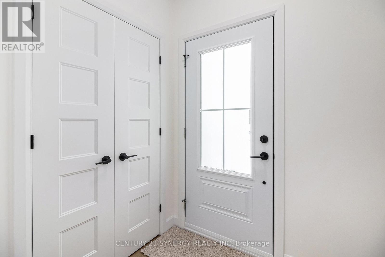 85 Villeneuve Street, North Stormont, Ontario  K0C 1W0 - Photo 4 - X12297916