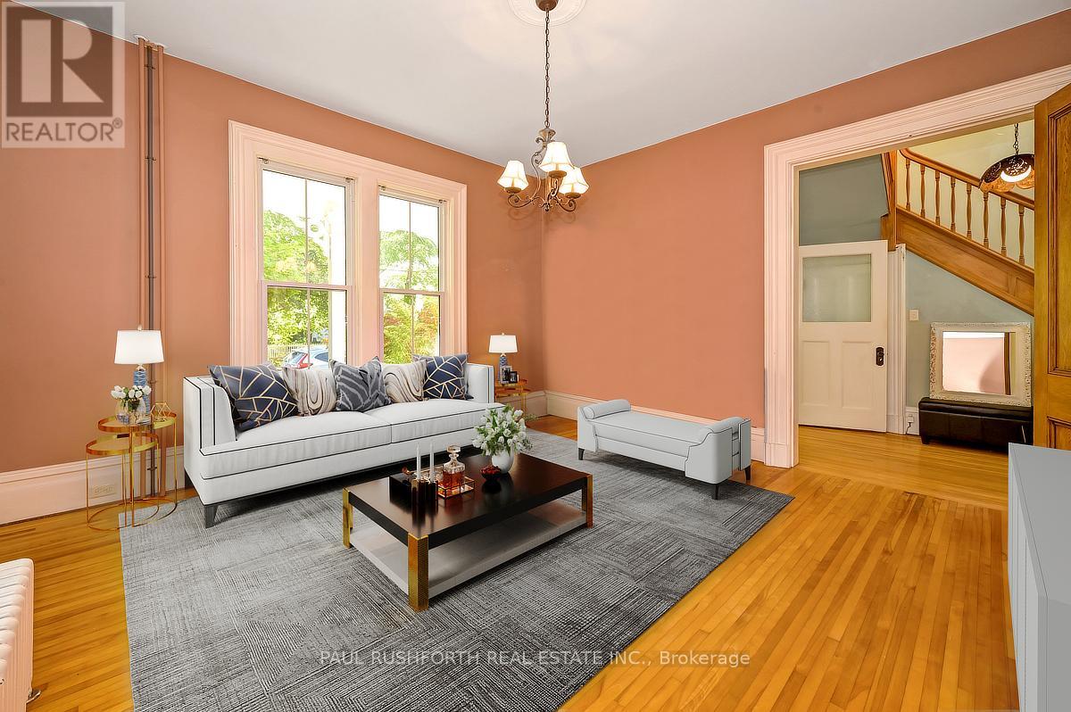 5 D'arcy Street, Perth, Ontario  K7H 2T7 - Photo 8 - X12443002