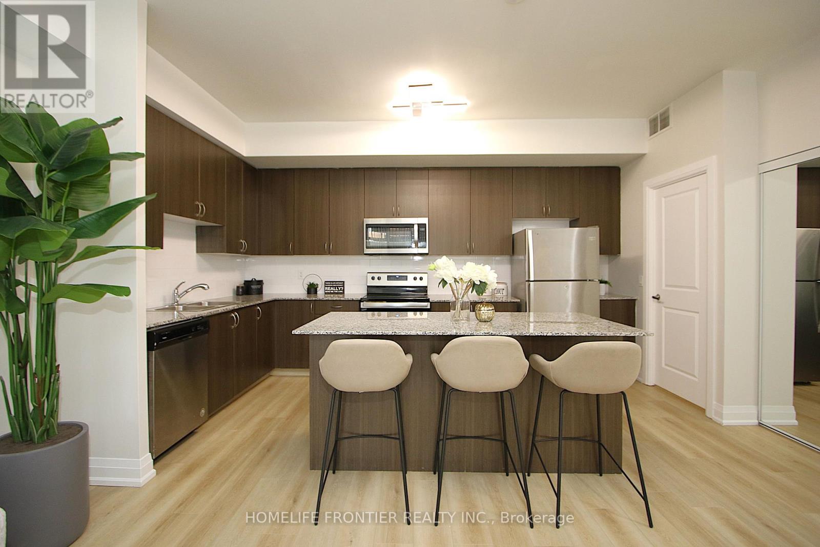 C1302 - 5299 Highway 7 Road, Vaughan, Ontario  L4L 0J1 - Photo 6 - N12536000