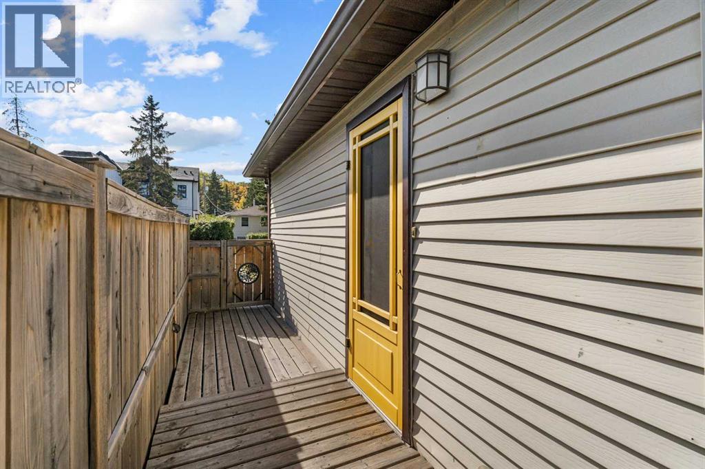 8736 34 Avenue Nw, Calgary, Alberta  T3B 1R7 - Photo 21 - A2259936