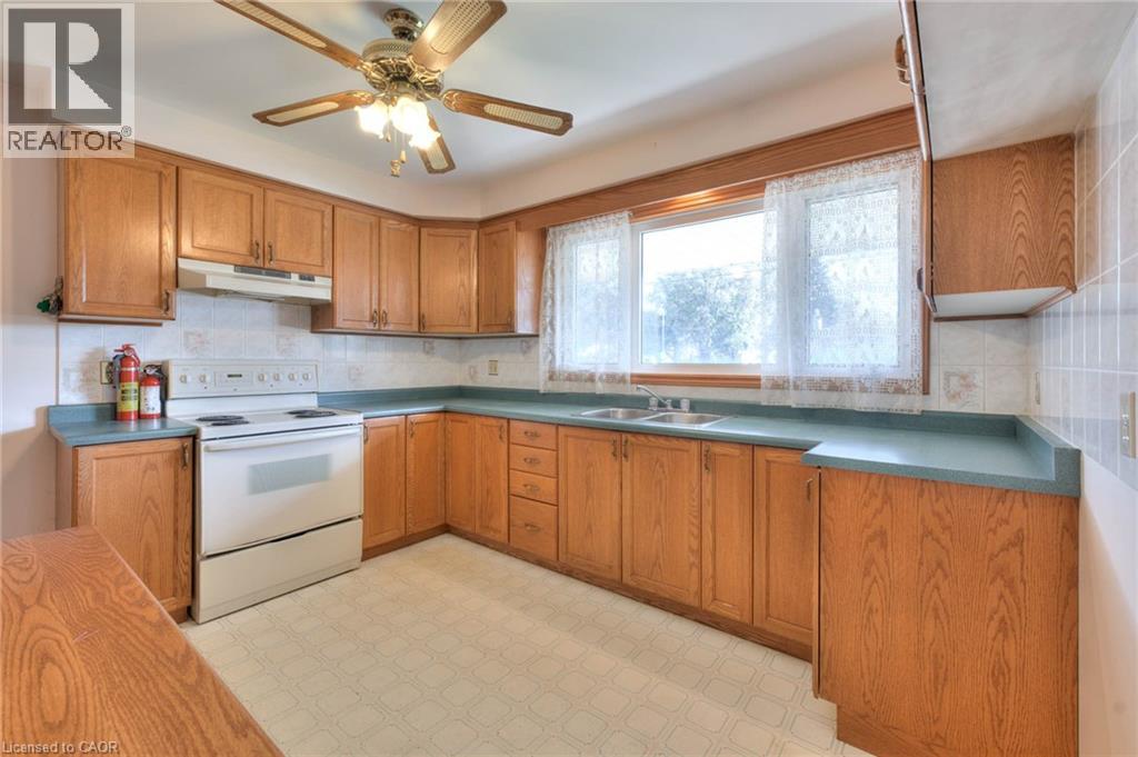 406 Franklin Street N, Kitchener, Ontario  N2A 1Z1 - Photo 5 - 40759210