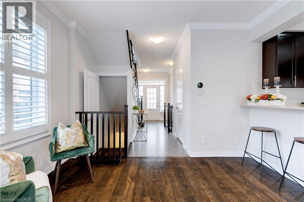 7 Aird Court, Milton, Ontario L9T 3Y1 - Photo 5 - 40778588