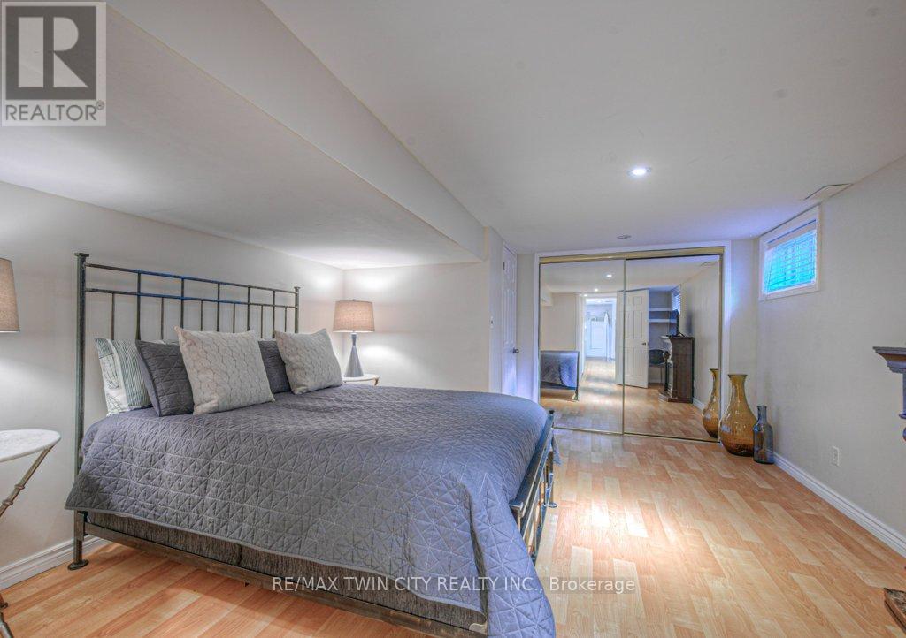 18 Hilltop Drive, Cambridge, Ontario  N1R 1S9 - Photo 31 - X12536594