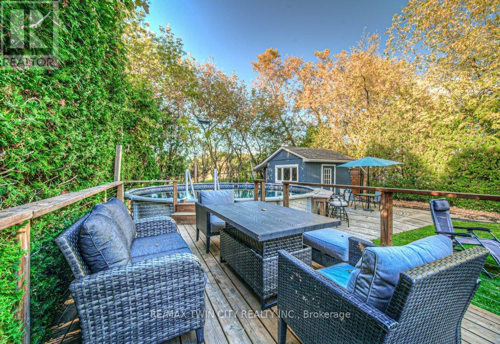 18 Hilltop Drive, Cambridge, Ontario  N1R 1S9 - Photo 40 - X12536594