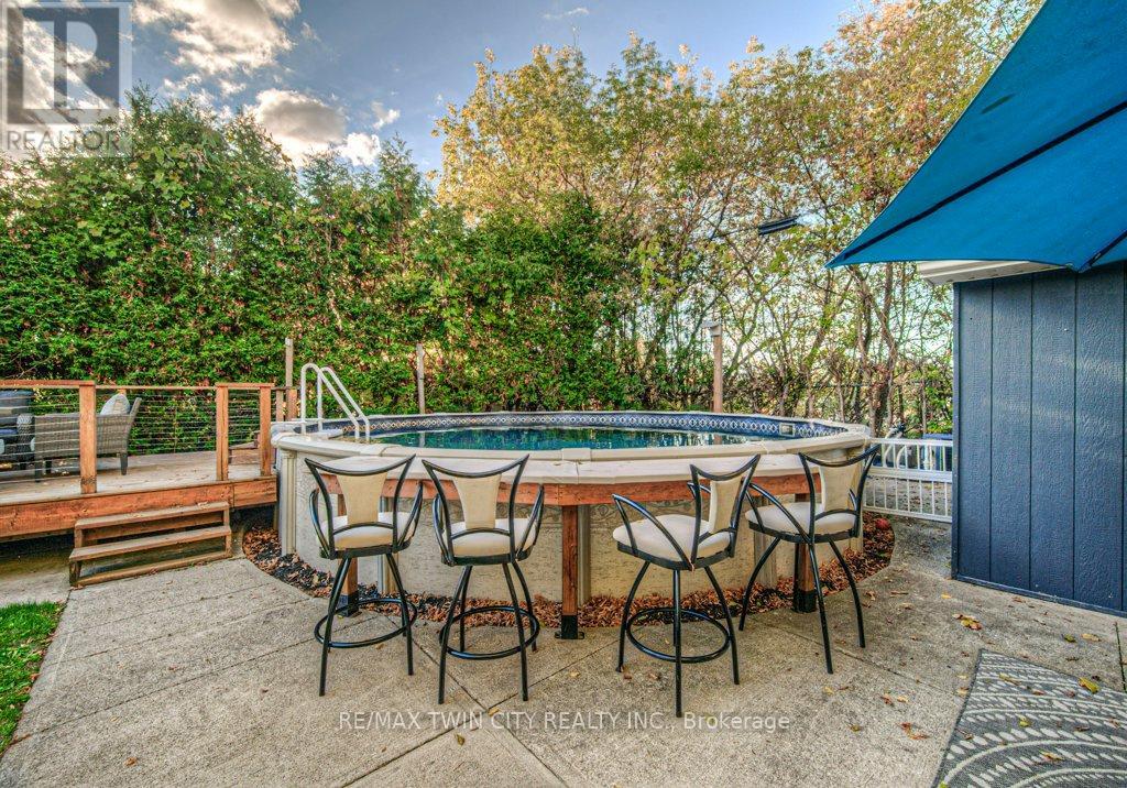 18 Hilltop Drive, Cambridge, Ontario  N1R 1S9 - Photo 44 - X12536594