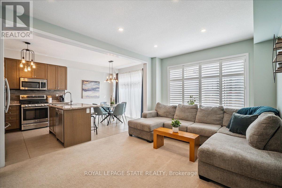 19 Prestwick Street, Hamilton, Ontario  L8J 0K6 - Photo 18 - X12536654