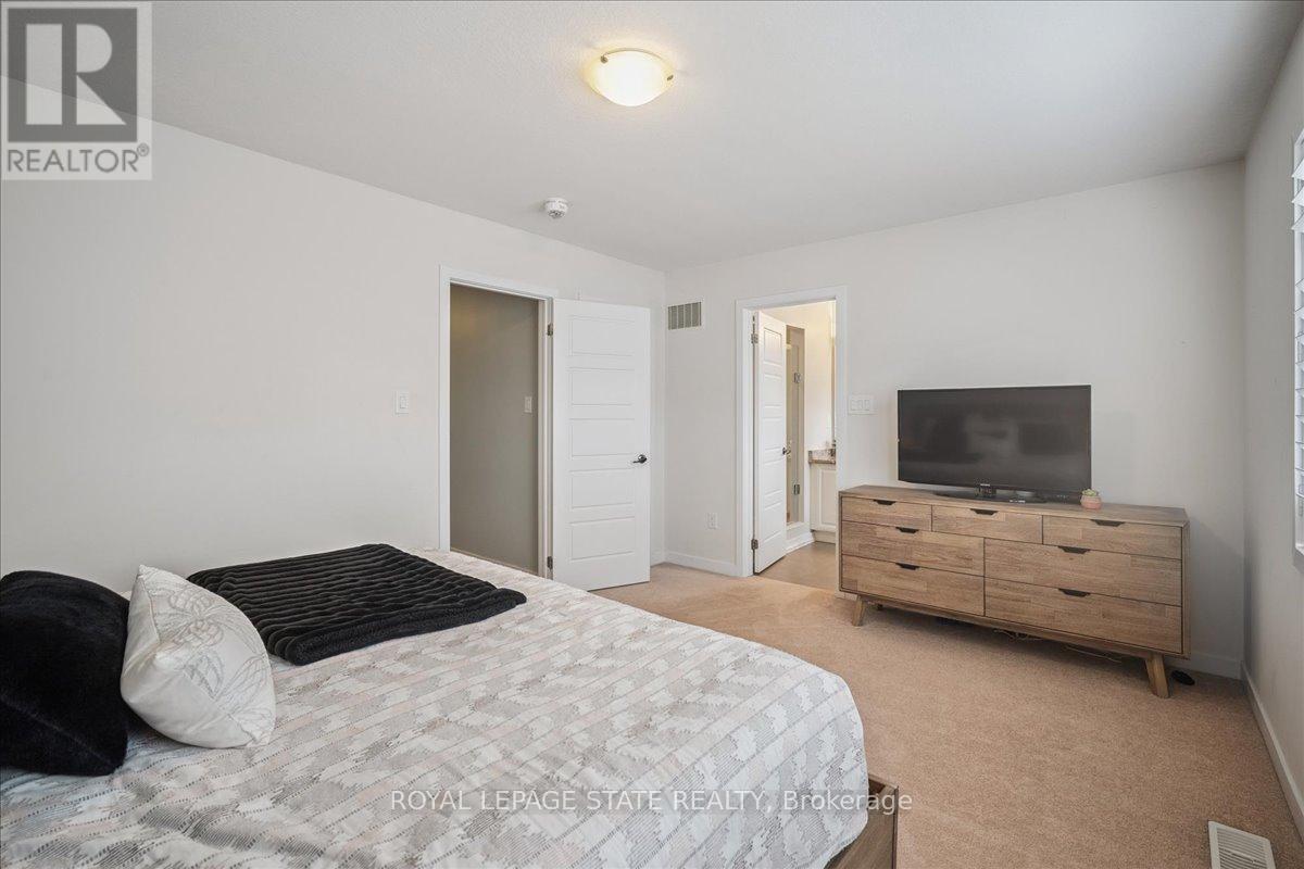 19 Prestwick Street, Hamilton, Ontario  L8J 0K6 - Photo 30 - X12536654