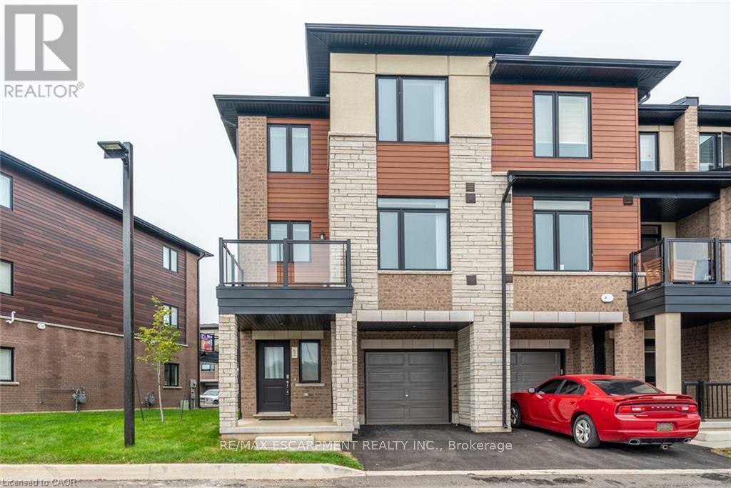 62 - 590 NORTH SERVICE ROAD, Hamilton, Ontario