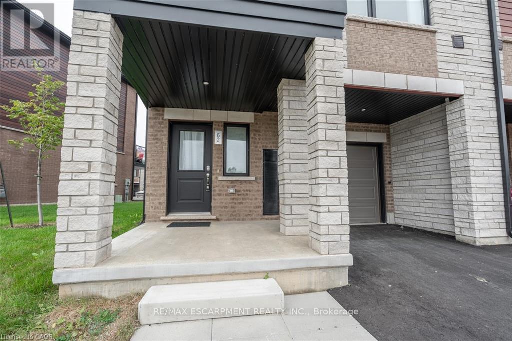 62 - 590 North Service Road, Hamilton, Ontario  L8E 5A6 - Photo 2 - X12536714