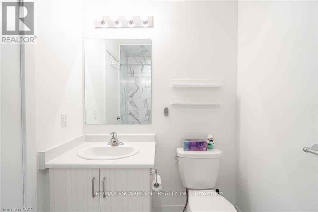 62 - 590 North Service Road, Hamilton, Ontario  L8E 5A6 - Photo 21 - X12536714