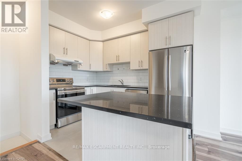 62 - 590 North Service Road, Hamilton, Ontario  L8E 5A6 - Photo 6 - X12536714