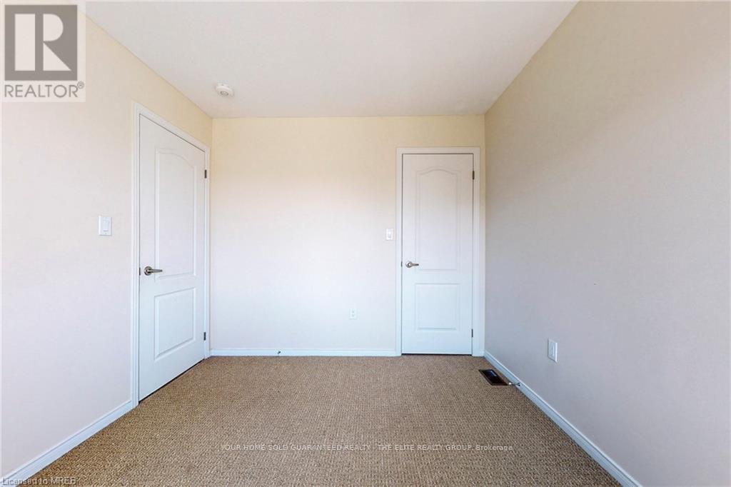 5010 Desantis Drive, Lincoln, Ontario  L0R 1B2 - Photo 12 - X12536720