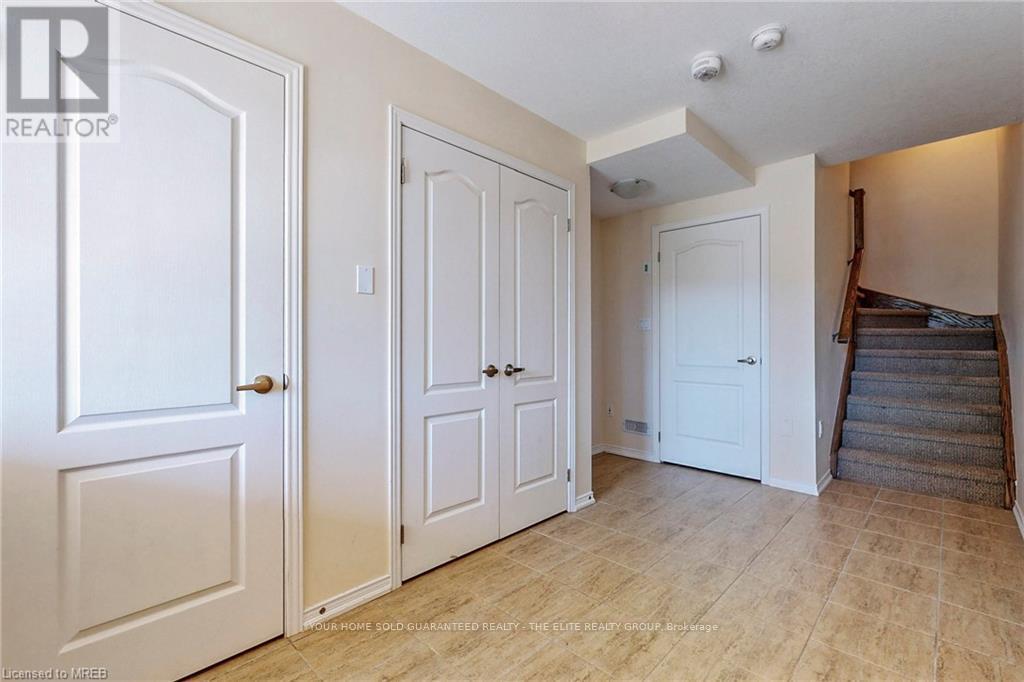 5010 Desantis Drive, Lincoln, Ontario  L0R 1B2 - Photo 16 - X12536720