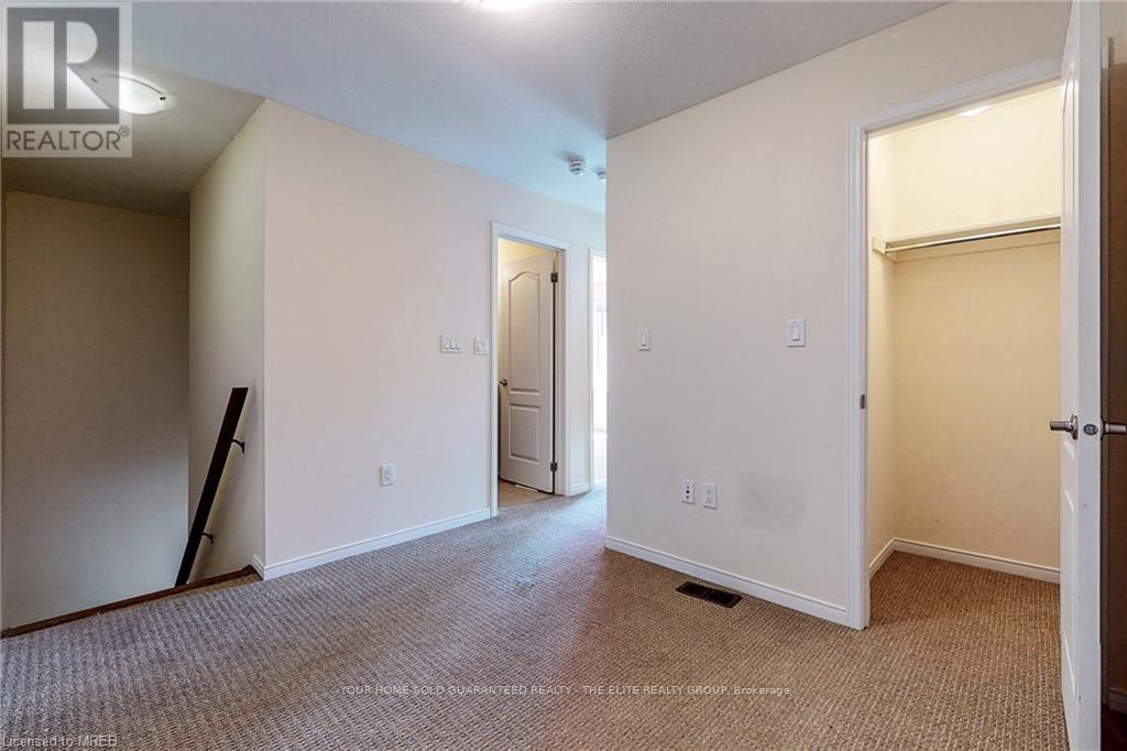 5010 Desantis Drive, Lincoln, Ontario  L0R 1B2 - Photo 8 - X12536720