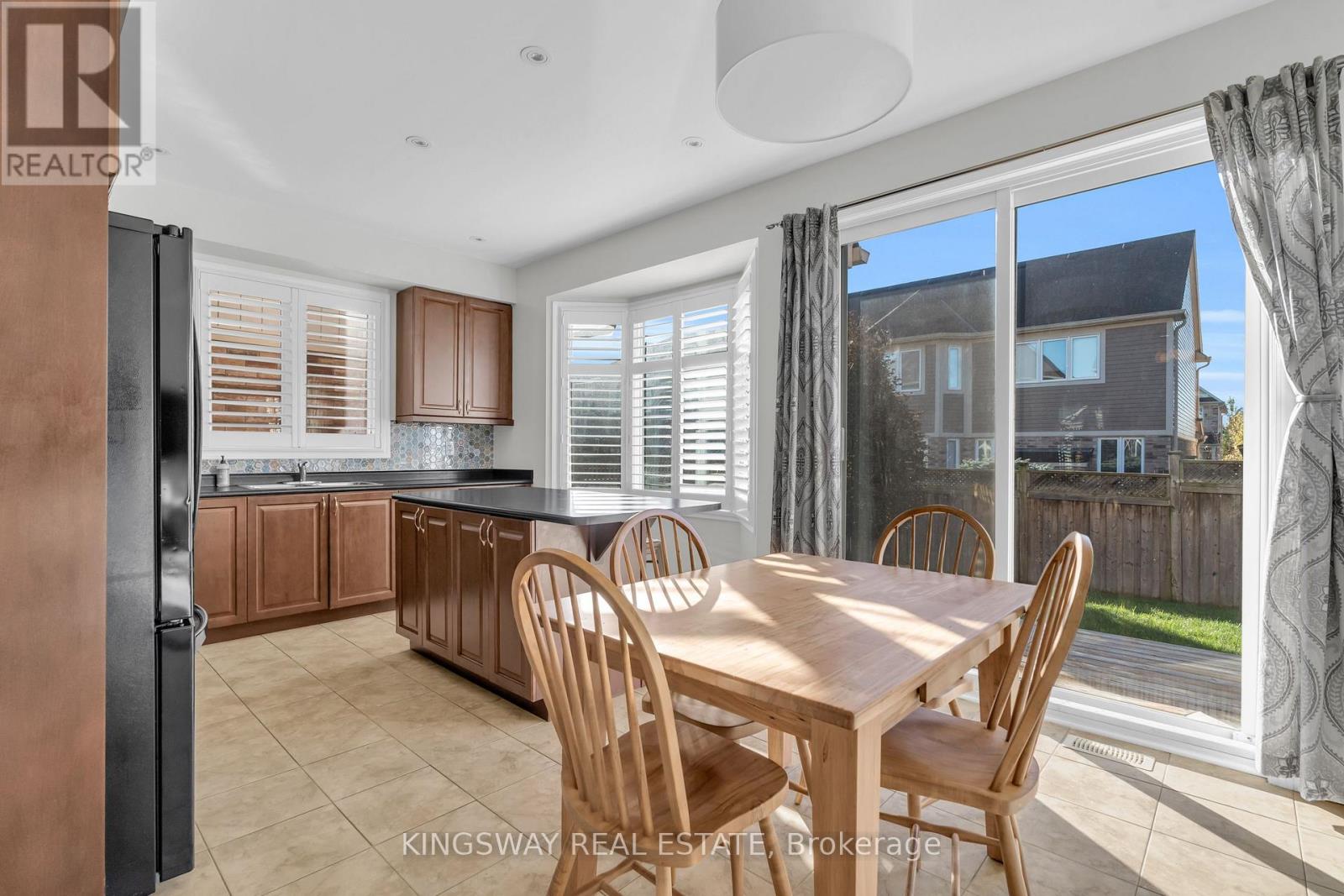 36 Beattie Crescent, Cambridge, Ontario  N3C 0C8 - Photo 12 - X12536820