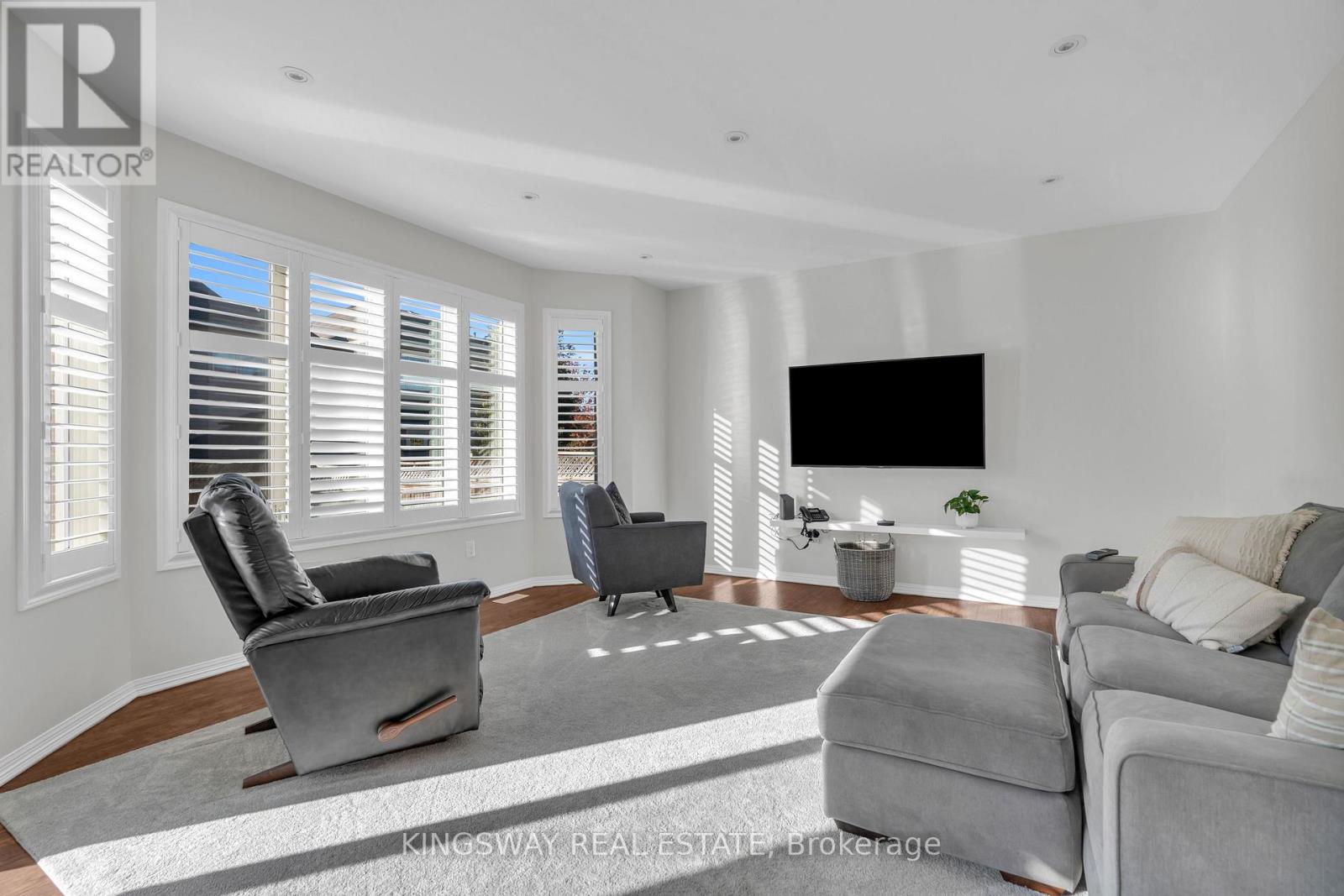 36 Beattie Crescent, Cambridge, Ontario  N3C 0C8 - Photo 16 - X12536820