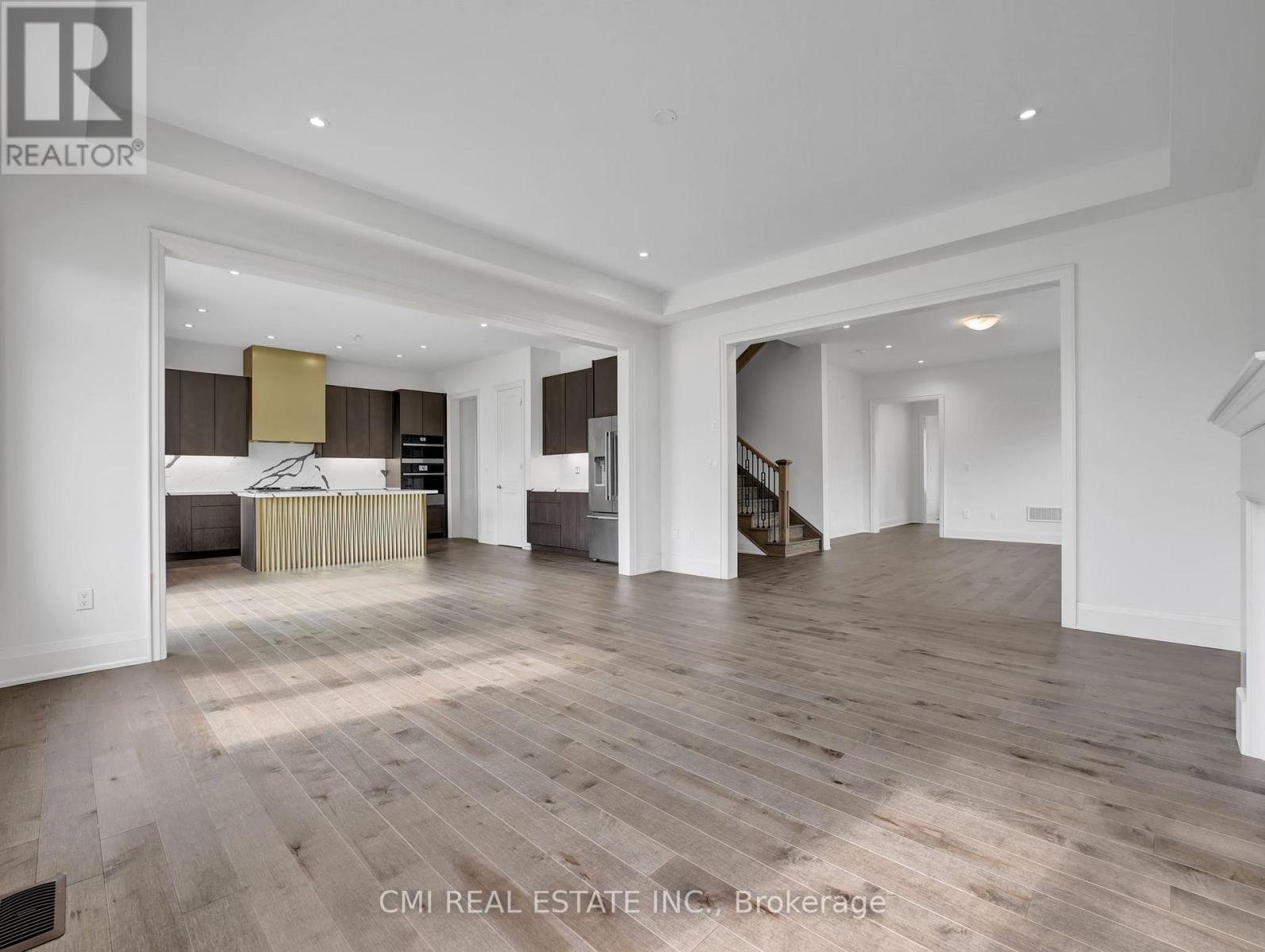 205 Agro Street, Hamilton, Ontario  L8B 1X7 - Photo 14 - X12536862