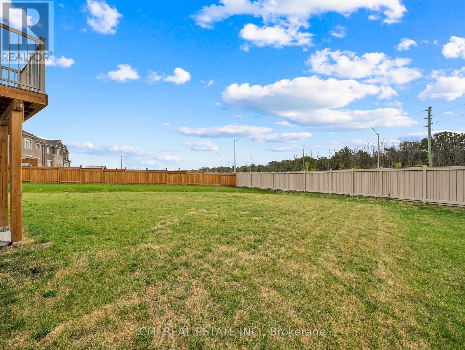 205 Agro Street, Hamilton, Ontario  L8B 1X7 - Photo 46 - X12536862