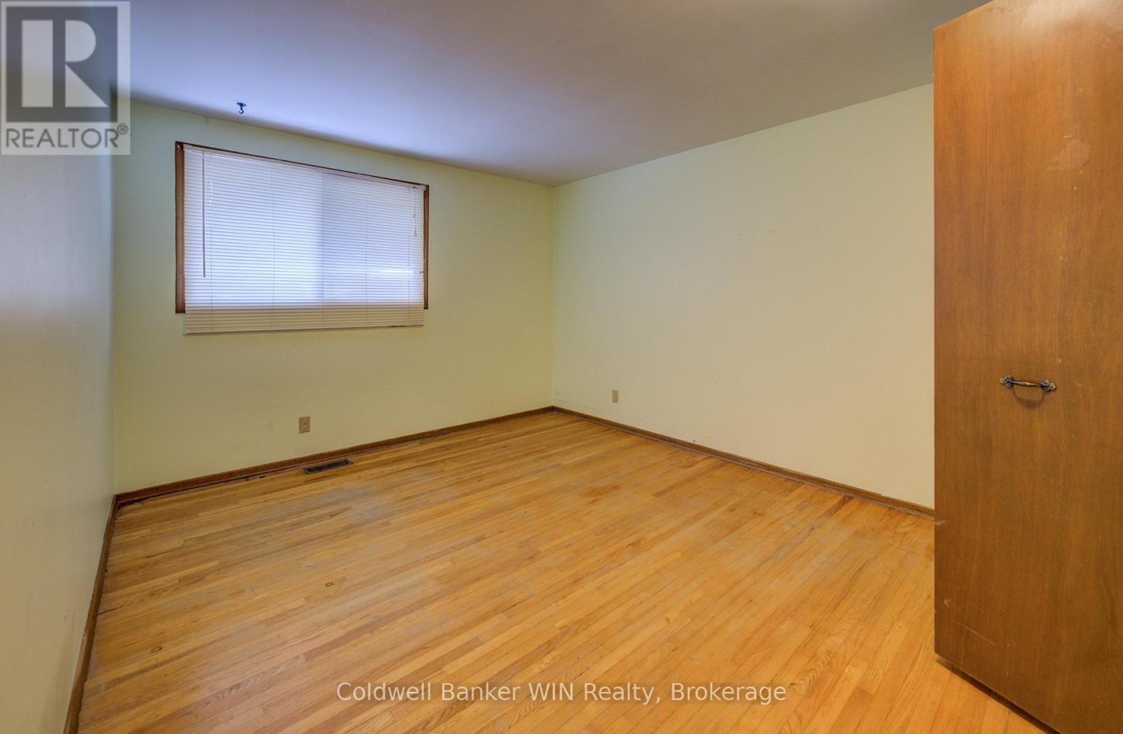 47 Academy Crescent, Waterloo, Ontario  N2L 5H8 - Photo 23 - X12536970