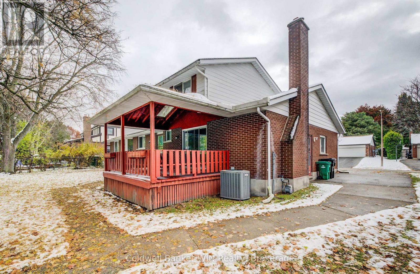 47 Academy Crescent, Waterloo, Ontario  N2L 5H8 - Photo 42 - X12536970