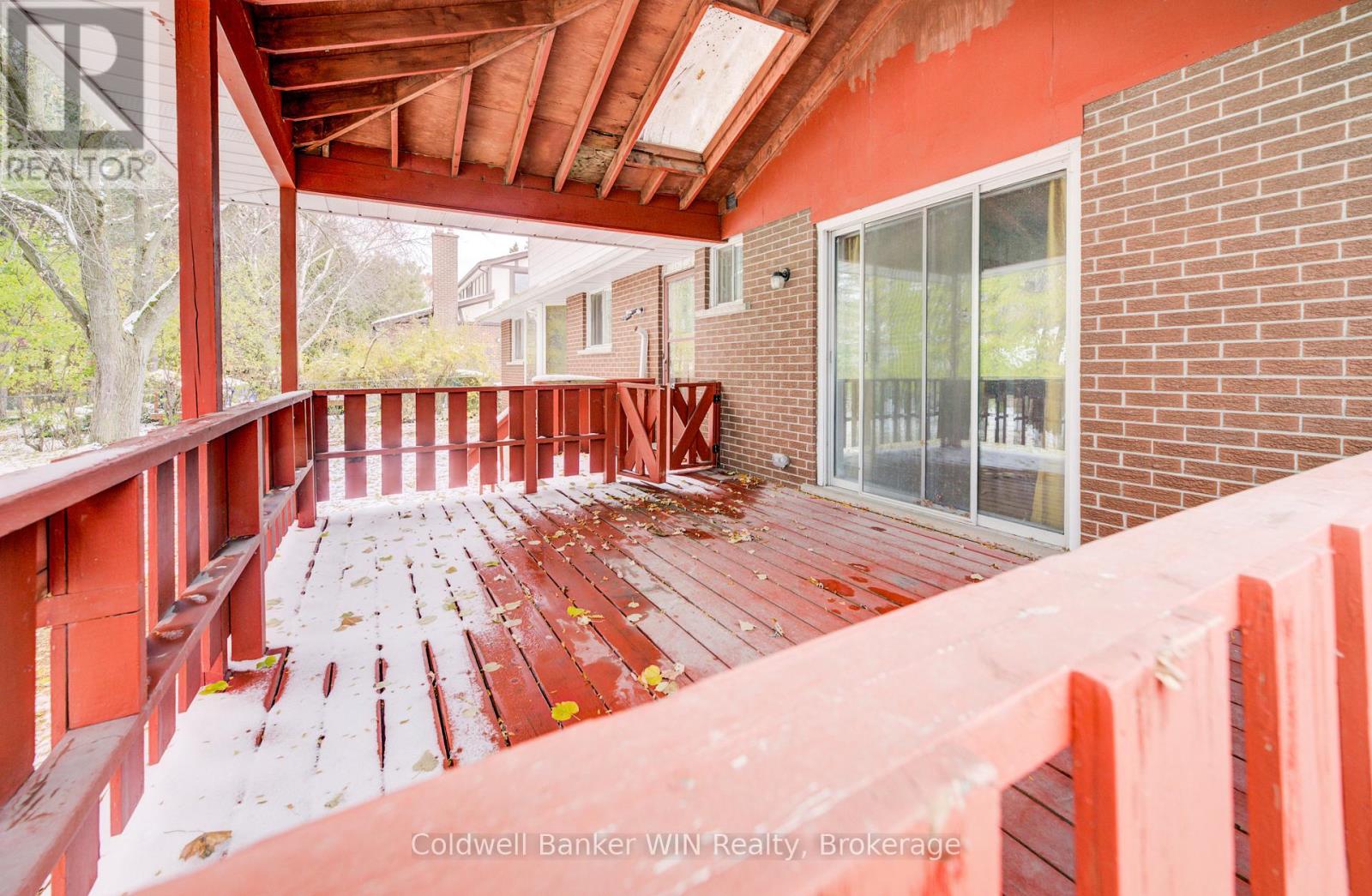 47 Academy Crescent, Waterloo, Ontario  N2L 5H8 - Photo 43 - X12536970