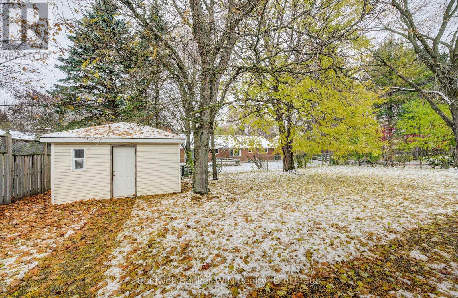 47 Academy Crescent, Waterloo, Ontario  N2L 5H8 - Photo 44 - X12536970