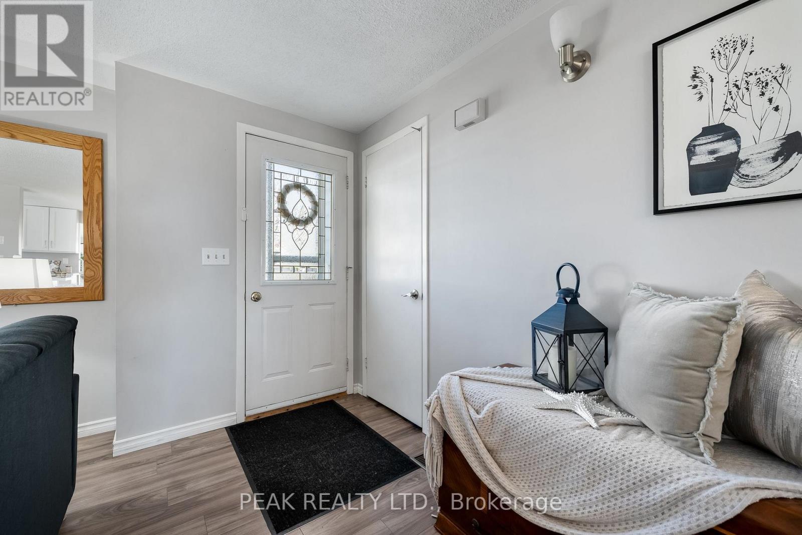 71 Bluffs Road, Clarington, Ontario L1B 1A6 - Photo 10 - E12455324