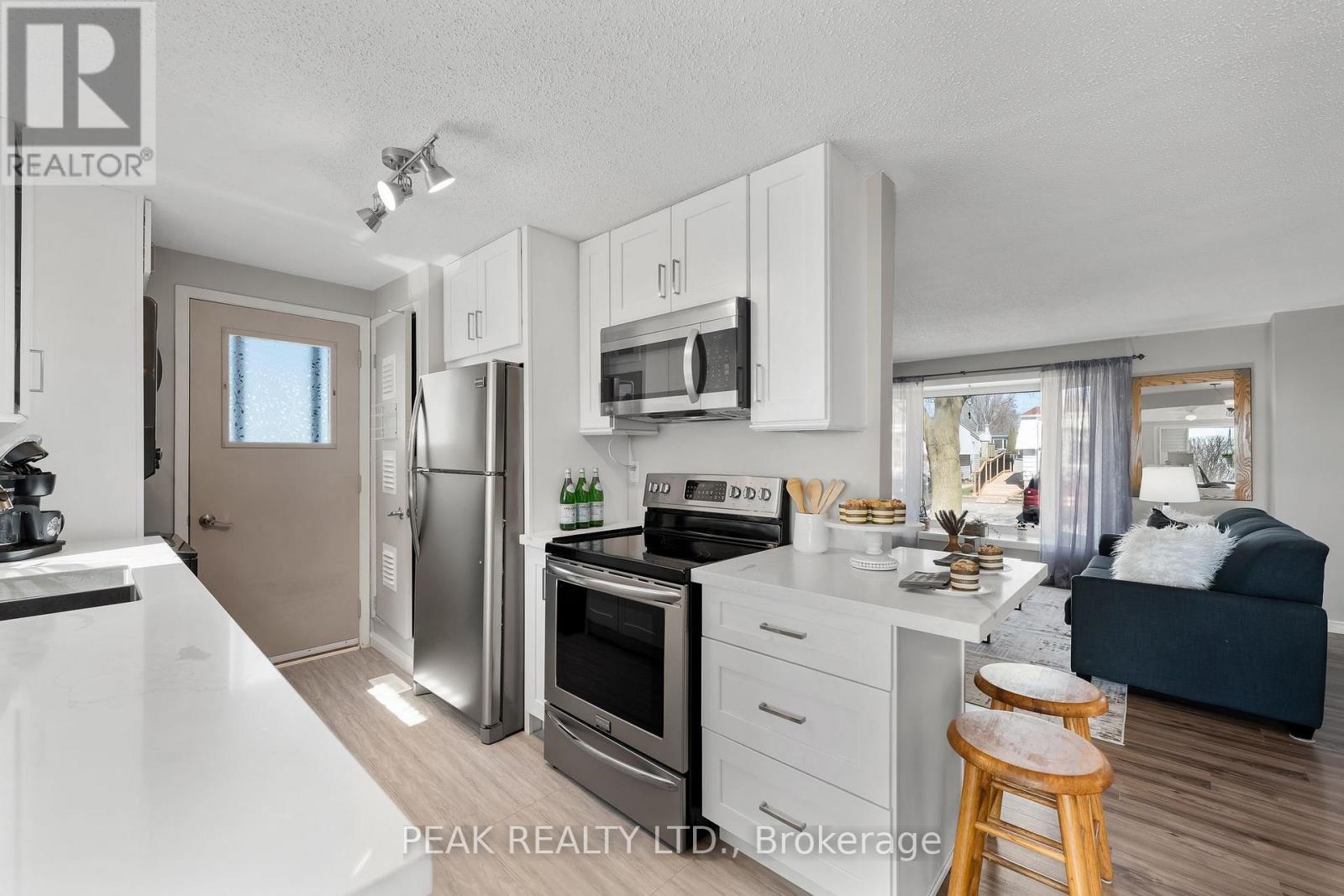 71 Bluffs Road, Clarington, Ontario L1B 1A6 - Photo 21 - E12455324