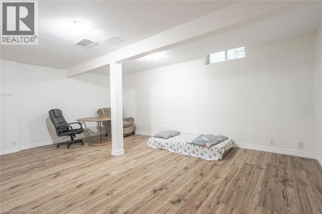 78 Grandridge Crescent, Guelph, Ontario  N1H 8G3 - Photo 33 - 40787750