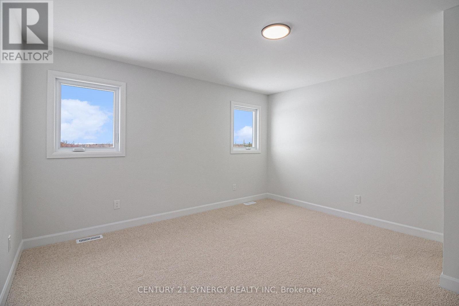 85 Villeneuve Street, North Stormont, Ontario K0C 1W0 - Photo 17 - X12297915