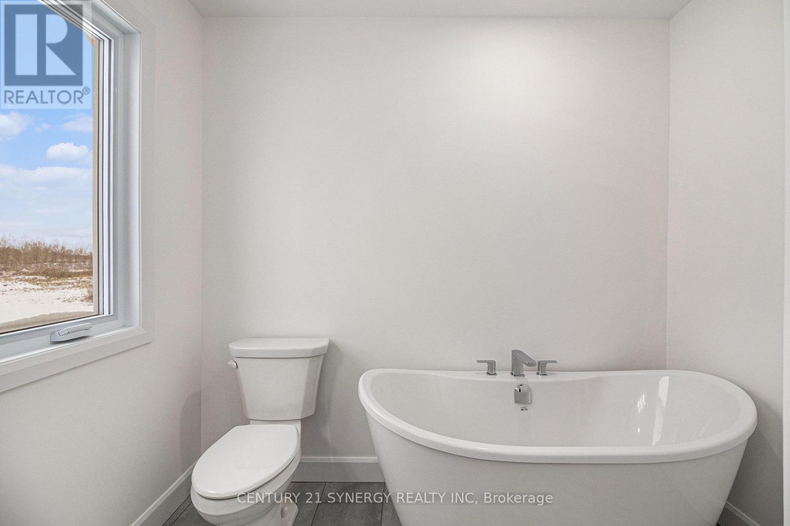 85 Villeneuve Street, North Stormont, Ontario  K0C 1W0 - Photo 17 - X12297916