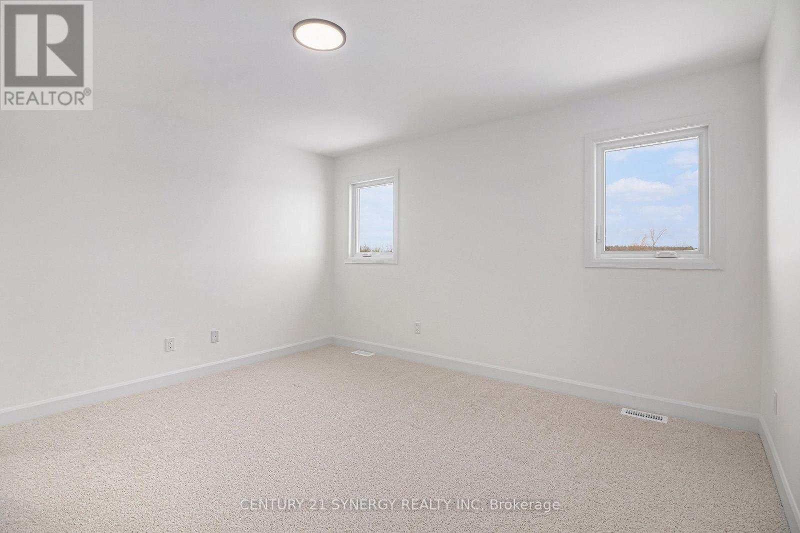 85 Villeneuve Street, North Stormont, Ontario  K0C 1W0 - Photo 15 - X12297916