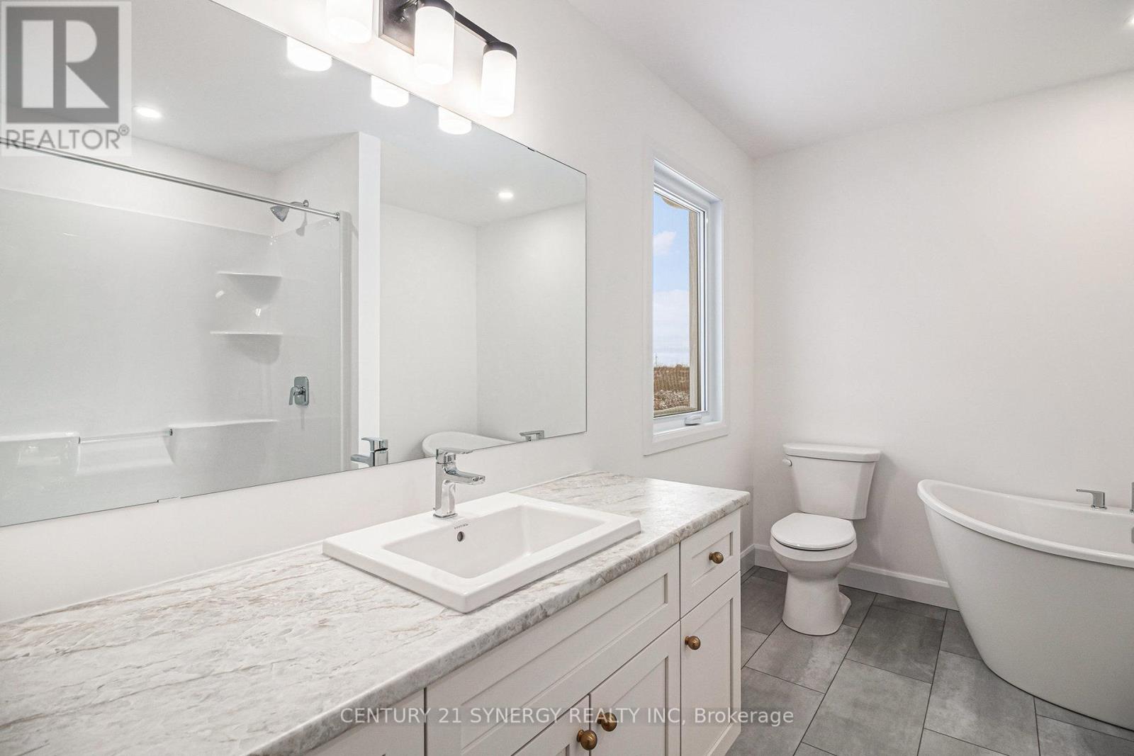 85 Villeneuve Street, North Stormont, Ontario  K0C 1W0 - Photo 16 - X12297916